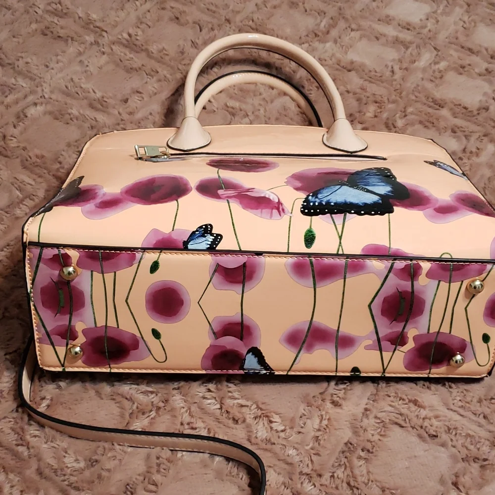 PURSE - Picture 3 of 4